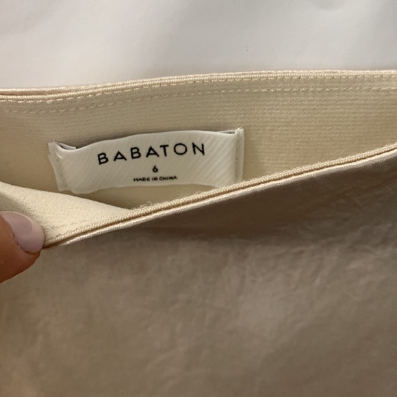 Aritzia ivory satin midi skirt size 6 - Picture 3 of 4